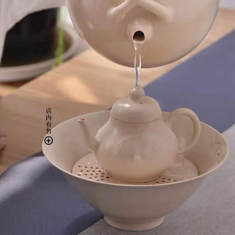 Undressed ore plant ash teapot permeability is comparable to the teapot it pure manual single pot of kung fu tea set