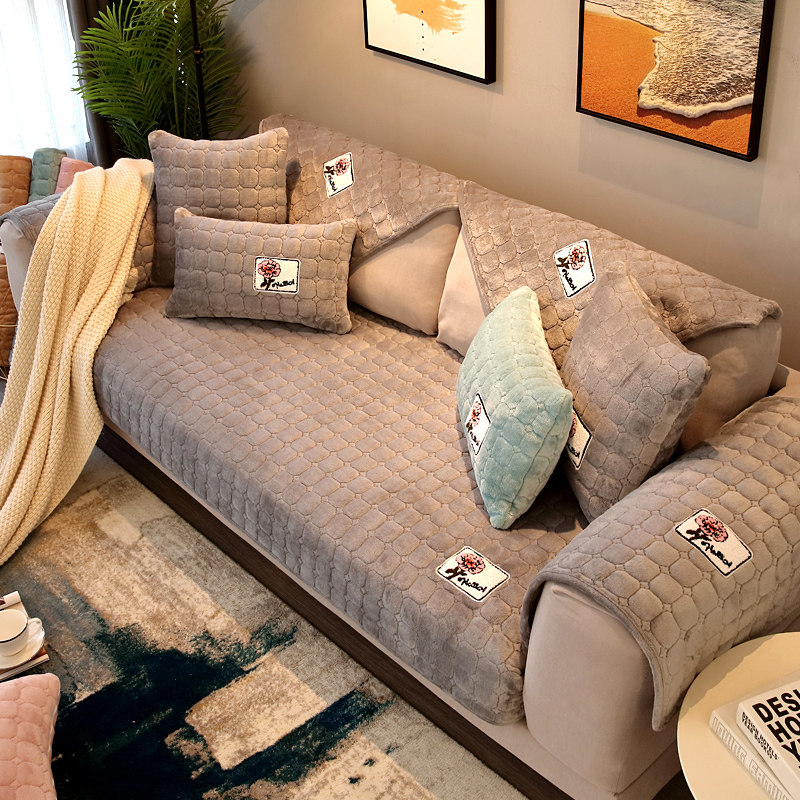 Winter plush sofa cushion non-slip thickened flannel simple modern winter solid wood leather sofa cover back towel