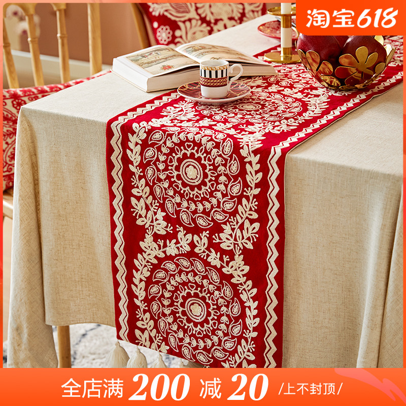 Planting Love Spring Return Home Red Table Flag High End Luxurious Wedding Year Goods Embroidery Strips flow Sugeb Custom Design