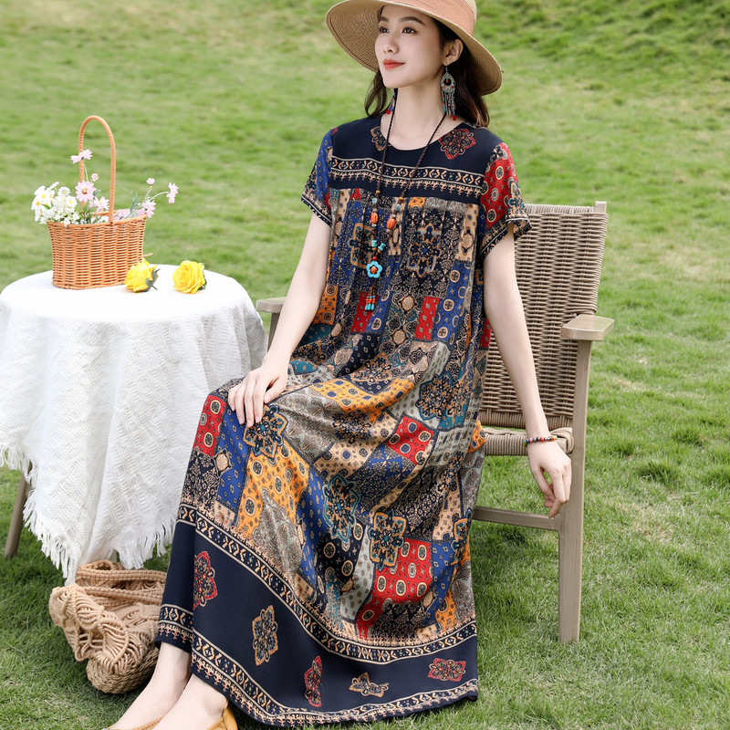 High-End and Stylish Summer New Cotton Silk Nightgown for Middle-Aged and Elderly Mothers, Loose-Fitting Women's Casual Home Dress High-End and Stylish Summer New Cotton Silk Nightgown for Middle-Aged and Elderly Mothers, Loose-Fitting Women's Casual Home Dress