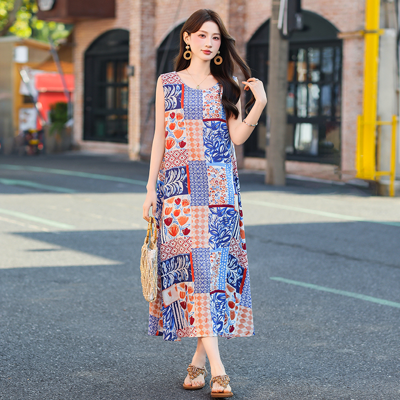 Bohemian Style Cotton Silk Dress for Women, Summer 2026 New French Light Luxury High-End Sleeveless Tank Dress