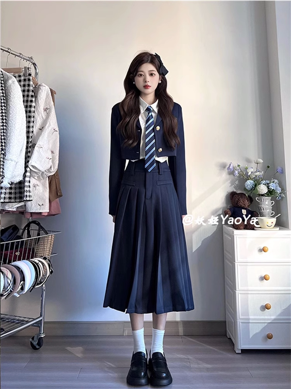 British Preppy Style Suit, Spring and Autumn Jk Uniform, Fashionable Suit Jacket, Shirt, Pleated Mid-Length Skirt, Class Uniform Three-Piece Set