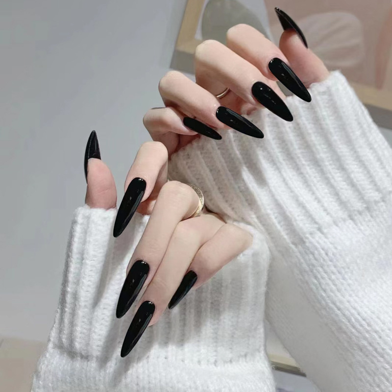 Extra-Long Black Wearable Nails, Pointed Tip, Cosplay Renya Wearable Nails, Long Water Drop Zombie Finger Nail Patches, Same Style as Nezha