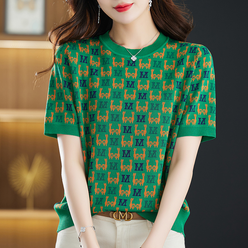 Elegant and Versatile Women's Summer Short-Sleeved T-Shirt 2024 New Style Middle-Aged Letter Knit Top Round Neck Loose Fit