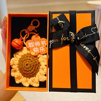 Трикотажный брелок ручной работы, подарочная коробка