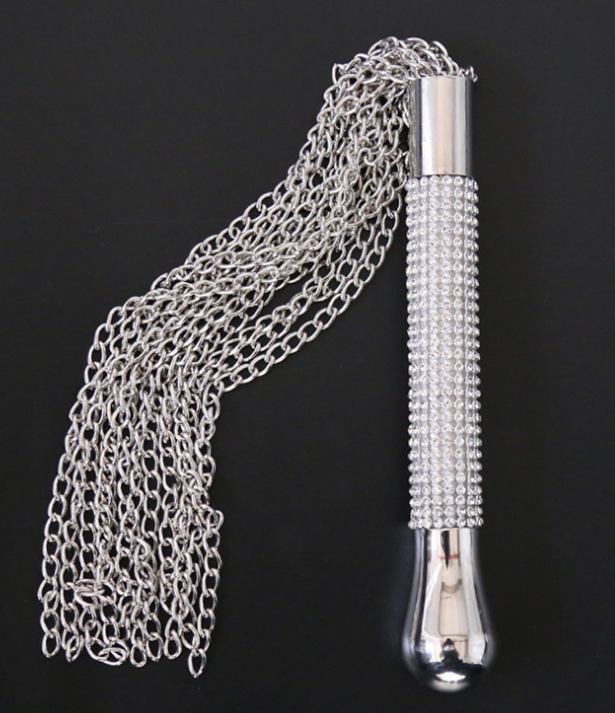 A whip female S used diamond handle loose whip iron chain to add to chain horse whip 304 wire rope whip