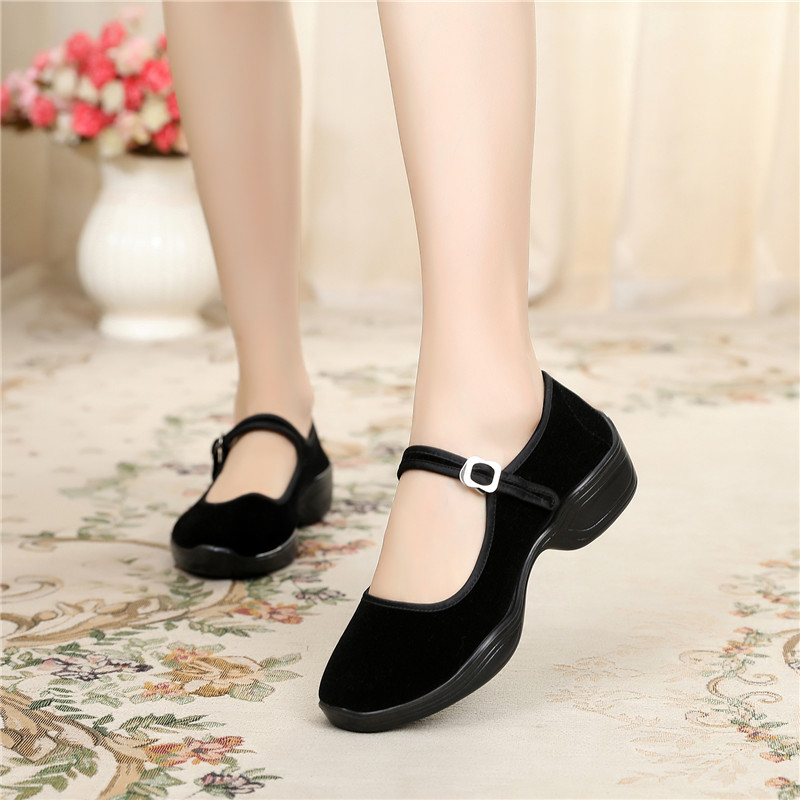 New Old Beijing Cloth Shoes Women Shoes Single Shoes Soft Bottom Dancing Shoes Moms Shoes Thick Bottom Working Shoes Black Non-slip Hotel Shoes