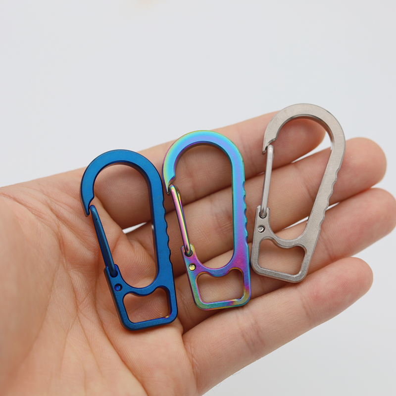 Cat head buckle titanium alloy EDC hanging buckle key button stainless steel opening ring Mountaineering bag fast hanging