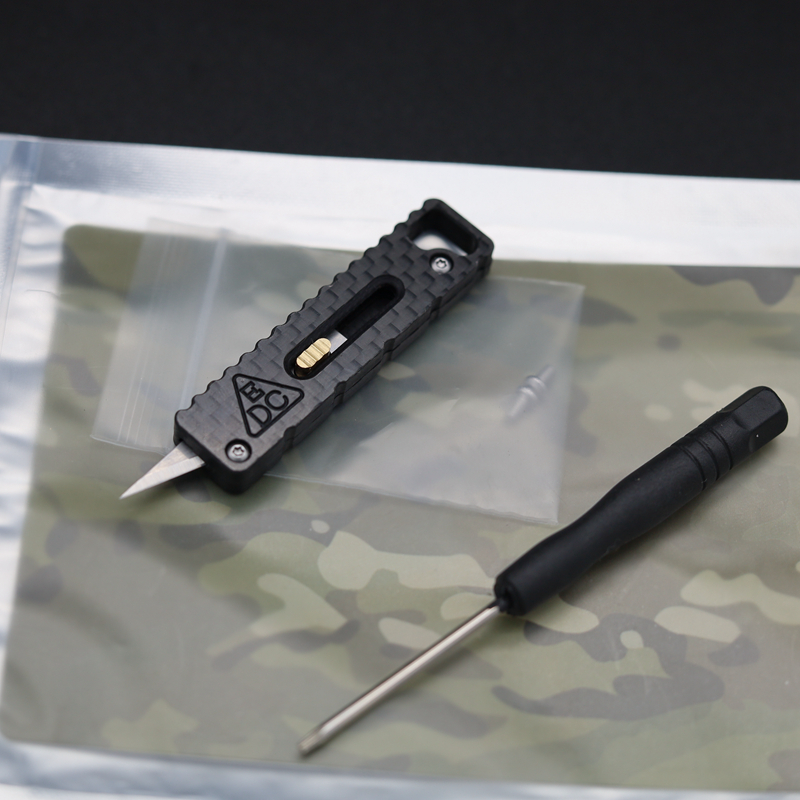 EDC Carbon Fiber Mini Key Small Knife Pocket Knife Beauty Work Knife Cut Paper Knife Open box knife portable key hanging decoration