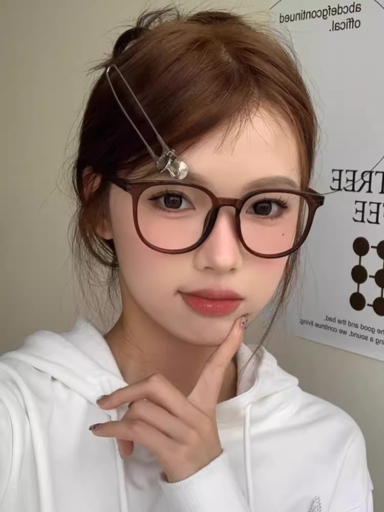 Ultra-Light Retro Brown Glasses for Women with Myopia, Can Be Fitted with Astigmatism Prescription, Korean Style Large Frame That Makes the Face Look Smaller, Trendy Plain Eyeglass Frames