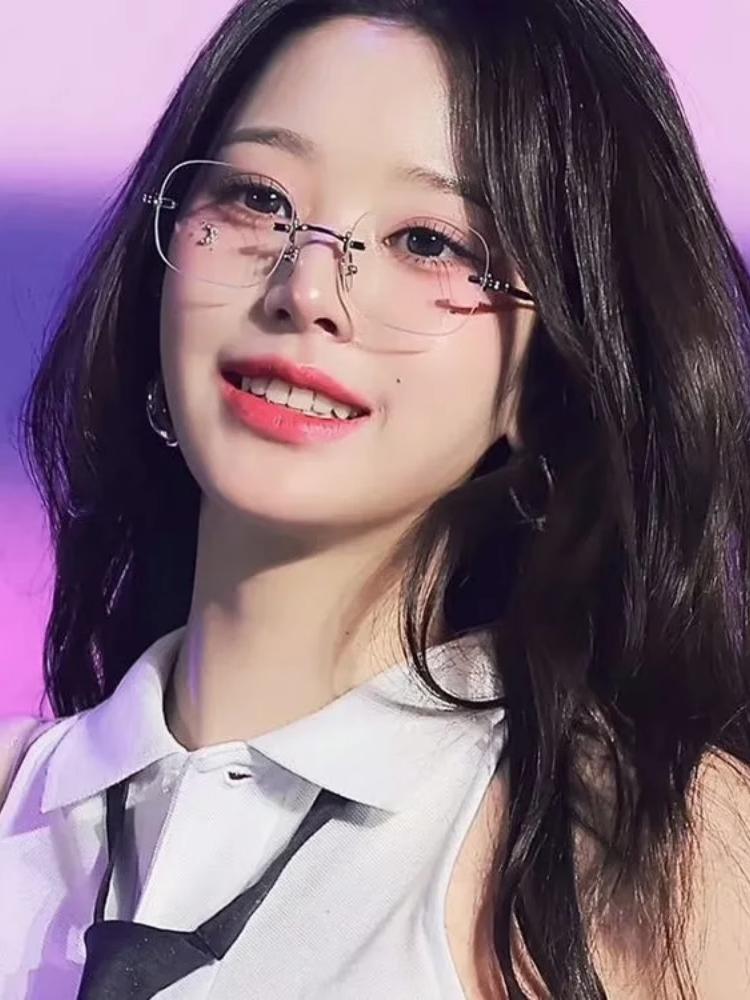 Trendy Instagram-Style Frameless Makeup-Free Look-Enhancing Glasses with Prescription or Non-Prescription Lenses, Ultra-Light Trendy Frames for Men and Women