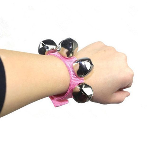 Tiếng chuông của nhạc cụ Orff vang lên tiếng chuông nhảy của trẻ em đàn cho bé