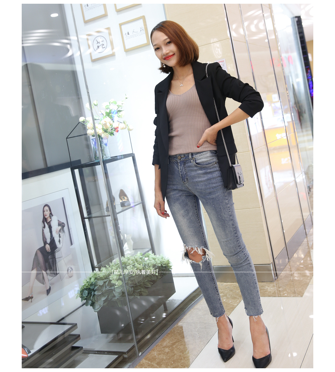 Bộ đồ đen hoang dã 2018 thu đông phiên bản mới của Hàn Quốc với kiểu dáng thon gọn một nút nhỏ phù hợp với áo khoác nữ dài quần áo nữ mùa hè đẹp