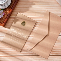 Средний фестивальный фестиваль коровья кожа персонаж содержит конверты