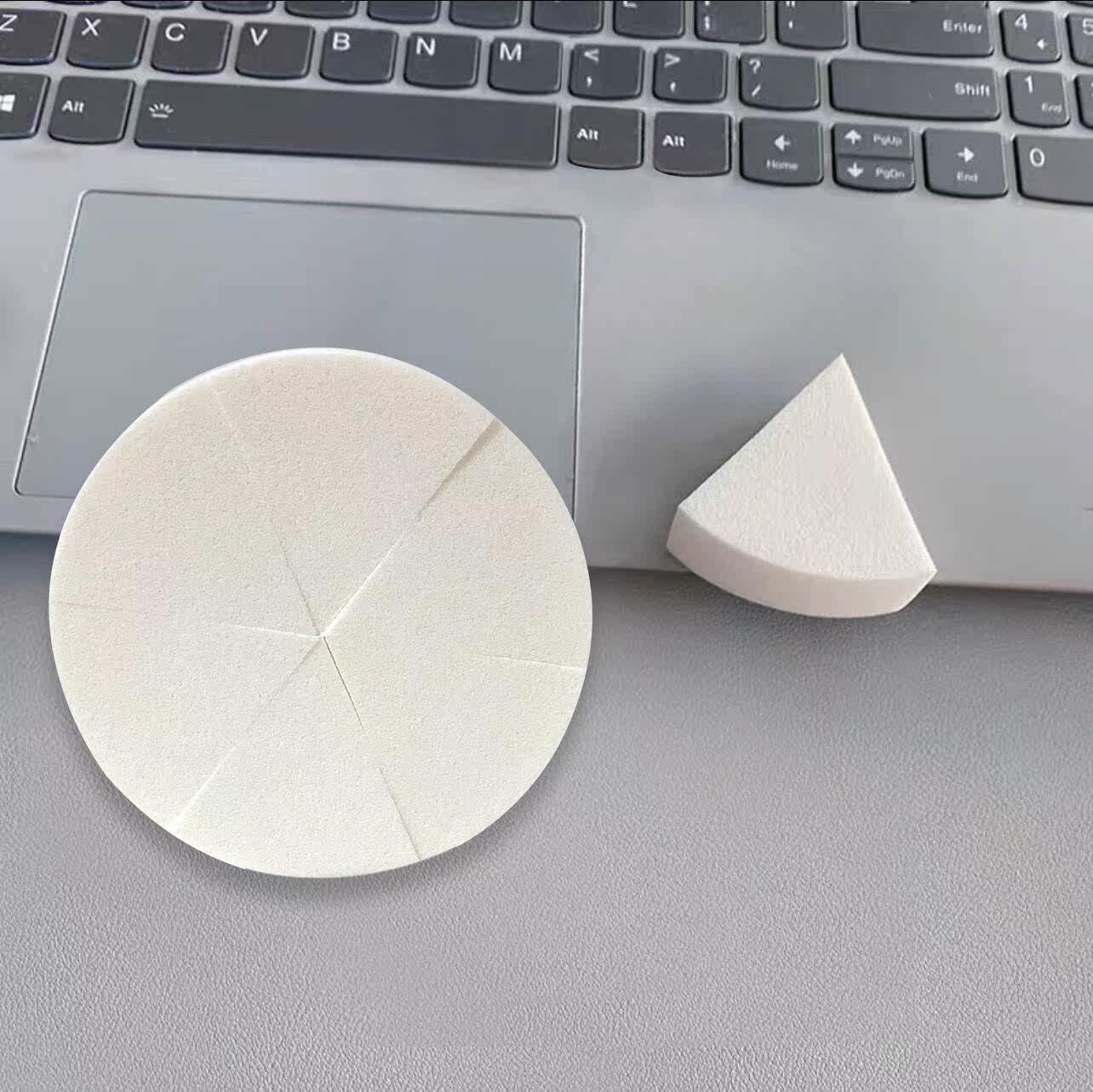 Triangle leather sponge powder puff makeup artist Special powder puff wet and wet makeup egg air cushion hair teacher same model