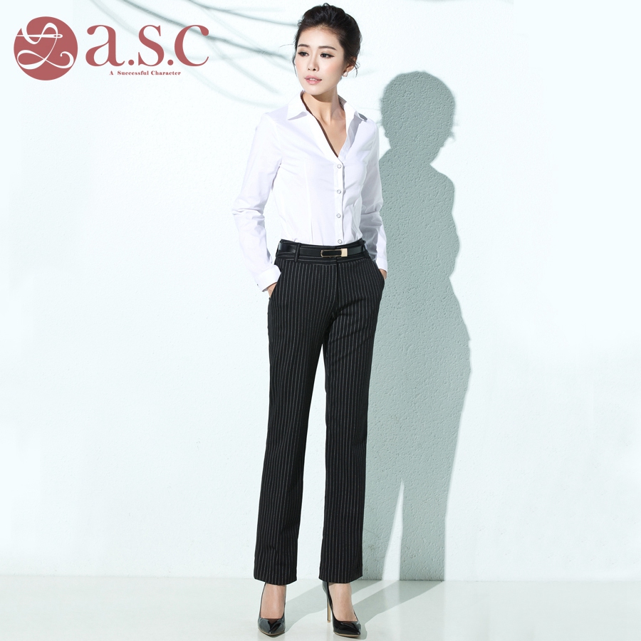 Tailleur femme - Ref 3242584 Image 4