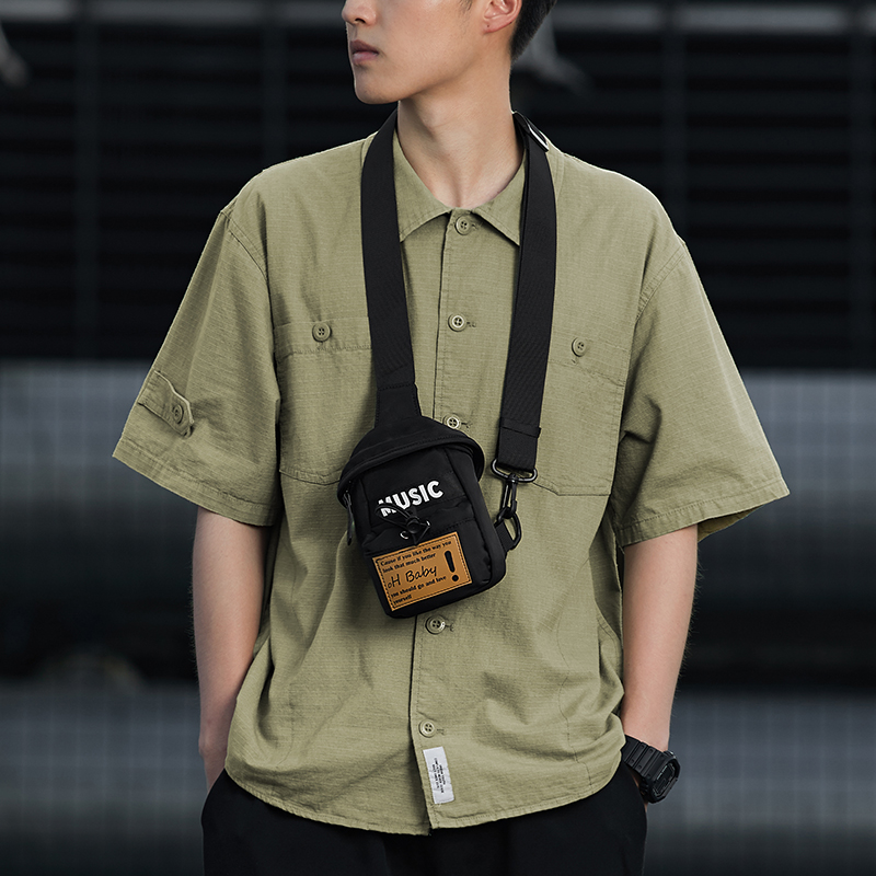 Men's skew satchel Ins superfire chest bag Chauded day series Single shoulder bag Girl Light Casual Bag cable-covered Inclined Cross-to-Shoulder Bag