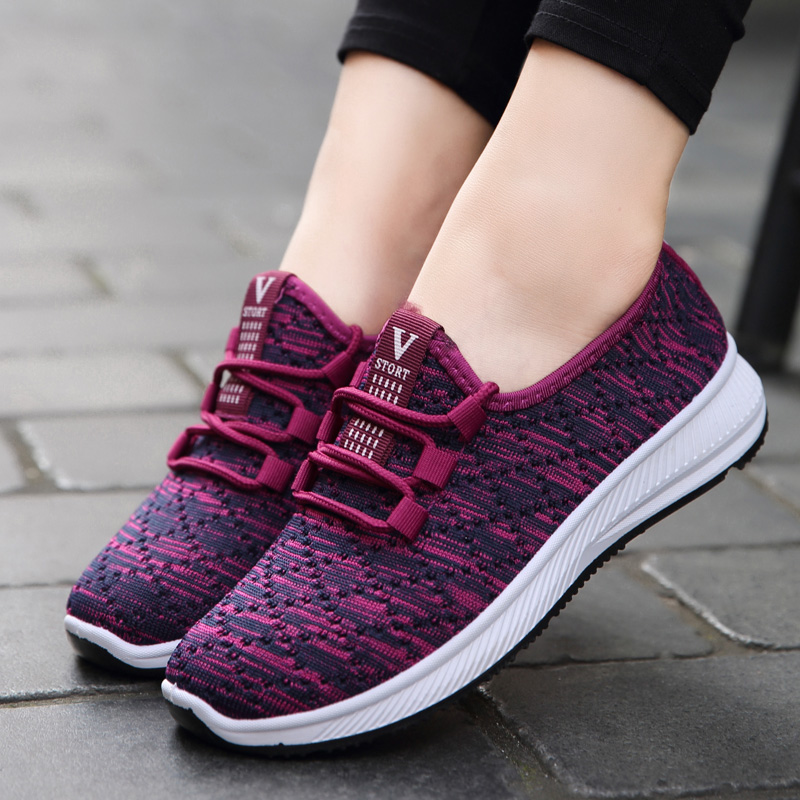 Old Beijing Cloth Shoes Women's Fashion Models Anti Slip Soft Bottom Light to Work Old Age Mom Shoe Older Casual Bodybuilding Shoes