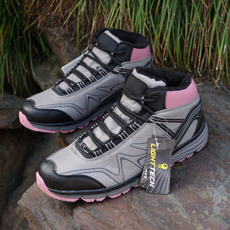 Off-season deficit-clearing foreign trade shoes large size tail single value-added special pick up missing men's shoes women's shoes couples snow boots cotton shoes