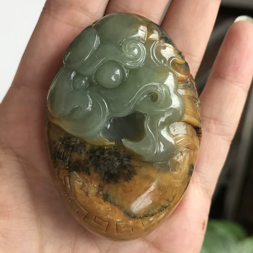 Желтое и зеленое анализ мяса деревянные реки и нефритовый кулон 貔貅 реки шлифование нефрита ручки ручки