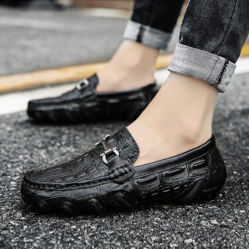 2022 Summer new large size beans Beans Shoes Man Genuine Leather Breathable Sloth Shoes Han Prints FASHION BUSINESS SHOES CROCODILE TATTOO