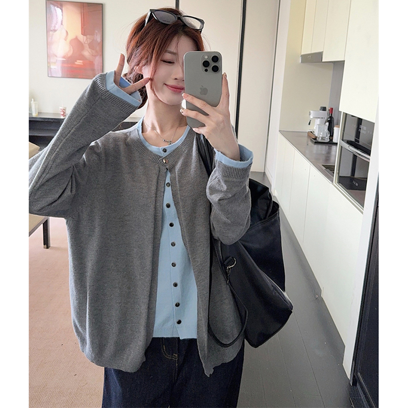Fake Two-Piece Color-Block Nursing Top, Autumn and Winter Plus-Size Knitted Cardigan, Slimming Style for Trendy Moms, Long-Sleeve Sweater for Breastfeeding in Public Fake Two-Piece Color-Block Nursing Top, Autumn and Winter Plus-Size Knitted Cardigan, Slimming Style for Trendy Moms, Long-Sleeve Sweater for Breastfeeding in Public