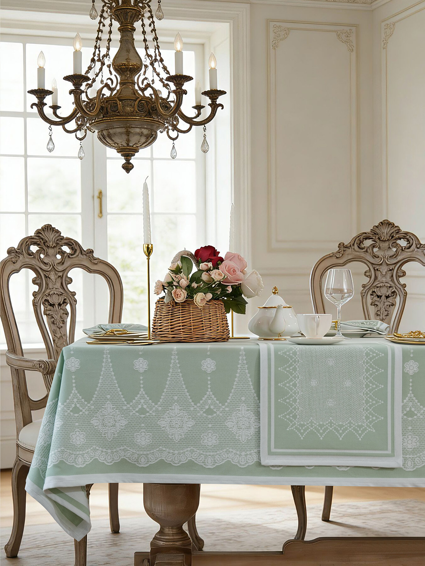 Polyphony Cotton Jacquard Tablecloth