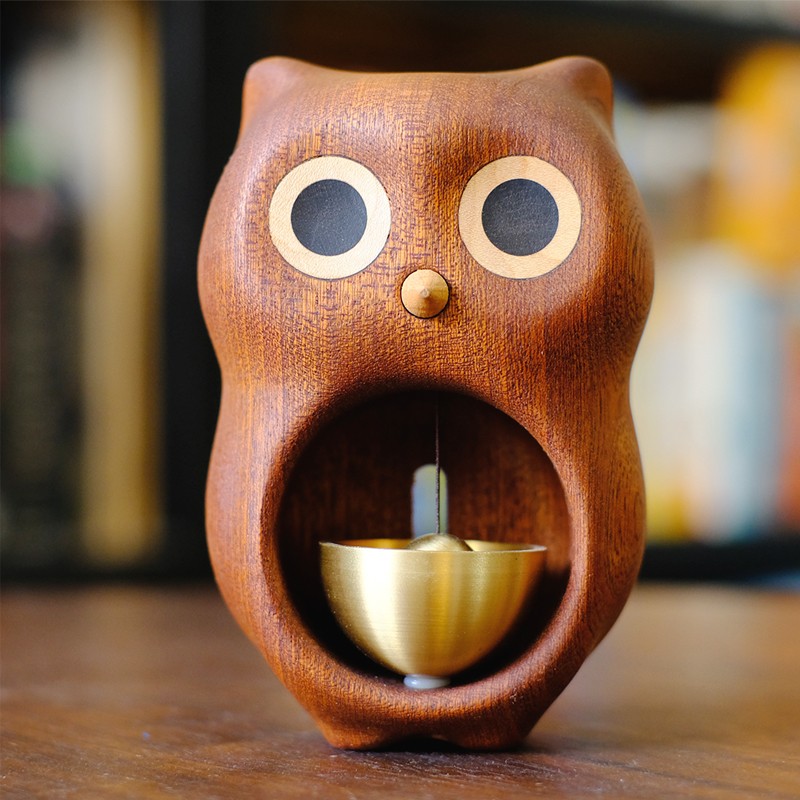 Cat Head Eagle Japan Style Wind Bell Entrance Bell Suction Door Style Collision Bell Suction brass enter the door to remind the doorbell to decorate the gift