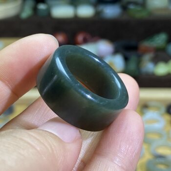 Hetian jade sapphire seed material card 20 large ring ring finger retro style men's ring ring jade ring cultural toy pendant