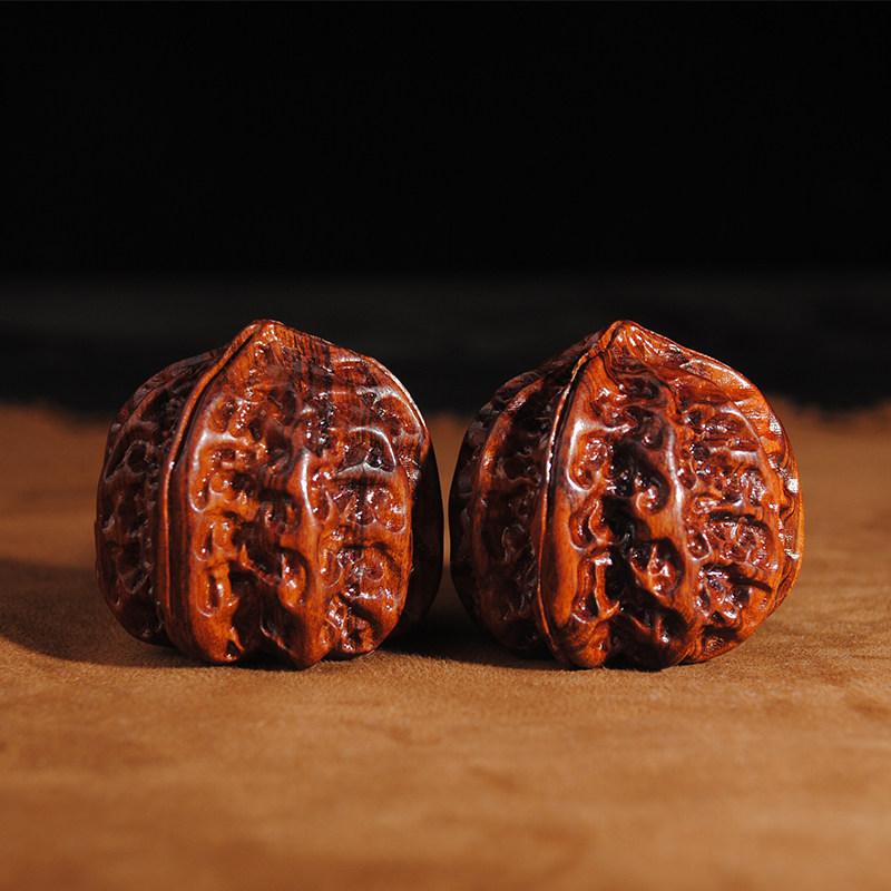 Walnut play with rosewood text play fitness ball handball hand holding solid wood health ball old man palm exercise hand turn ball