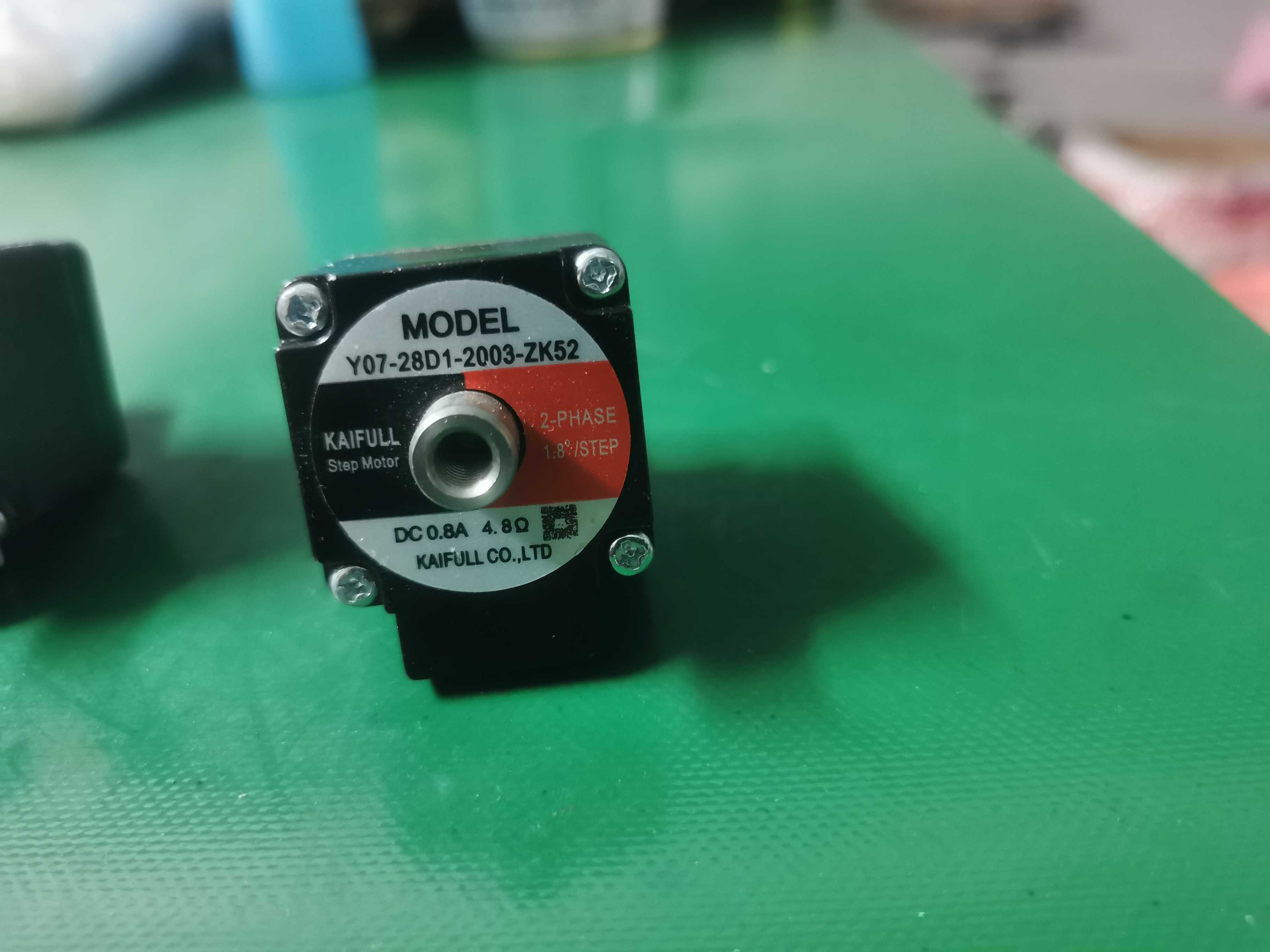 Y07-28D1-2003-ZK52 fine-tuning stepper motor reached new very beautiful 100% easy to use