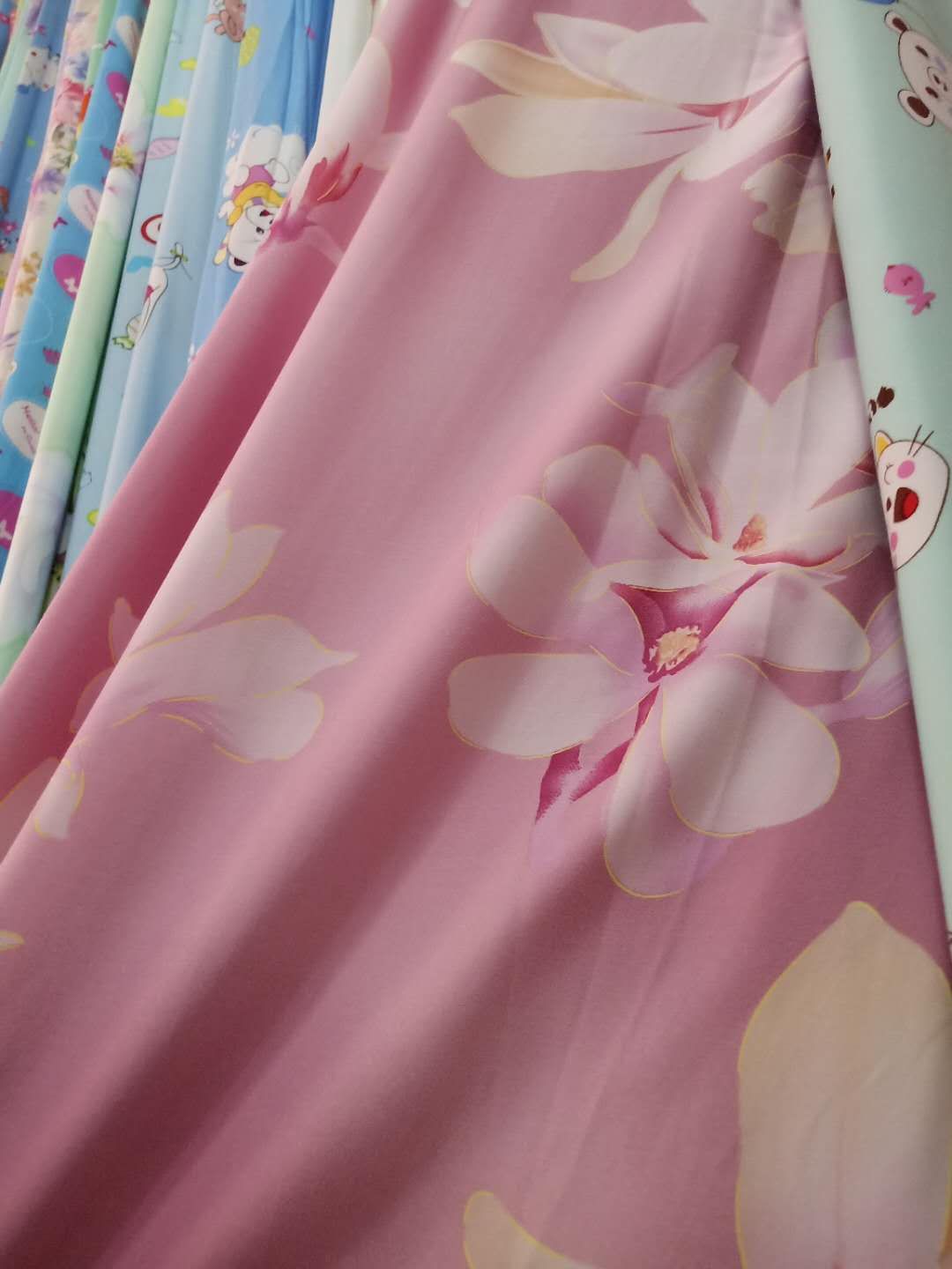 Twill cotton tơ tằm thơm mùa hè mát mẻ bởi máy điều hòa quilt là chăn ga trải giường bốn bộ - Khăn trải giường ga giuong dep