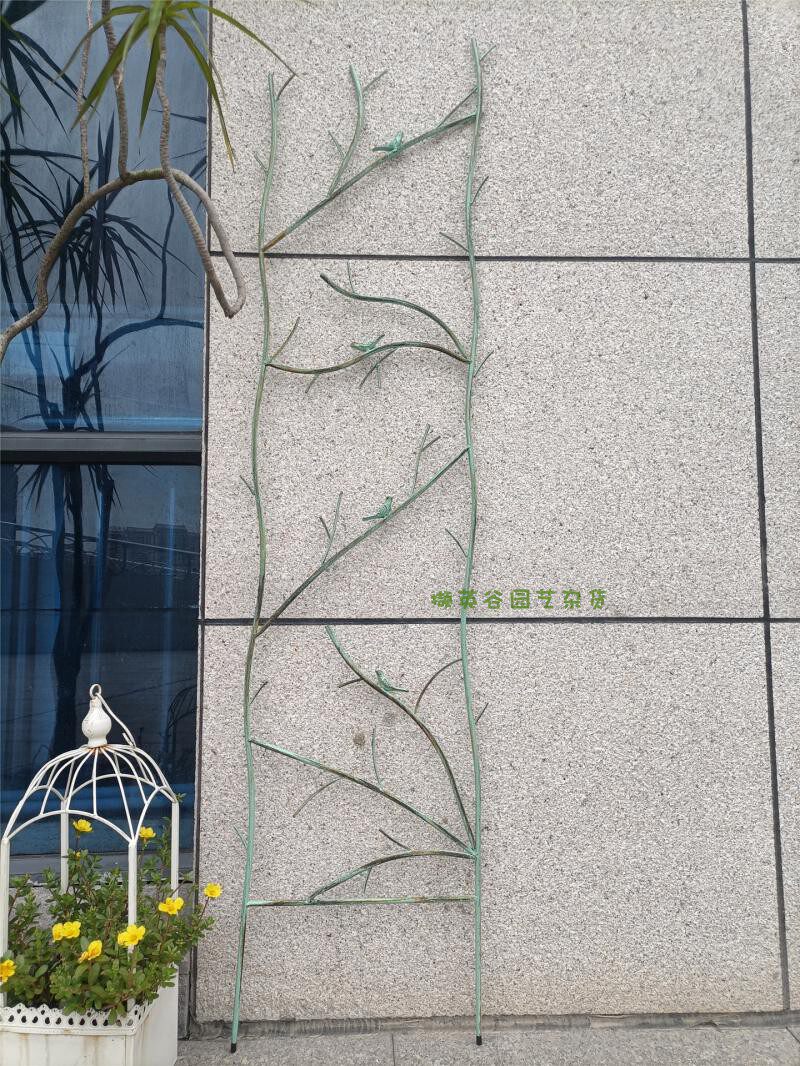 Outdoor Garden Iron Art Groceries Retro Made Old Iron Thread Lotus Climbing Rack Climbing Vines Plant Twigs Flowers Inserts-style Birds