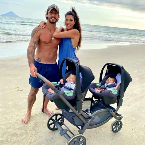 Фан -фанат Лин Чиии, Вейки, тот же немецкий ABC High -Landscape Twin Cart Cart, двое или три новорожденного могут лечь