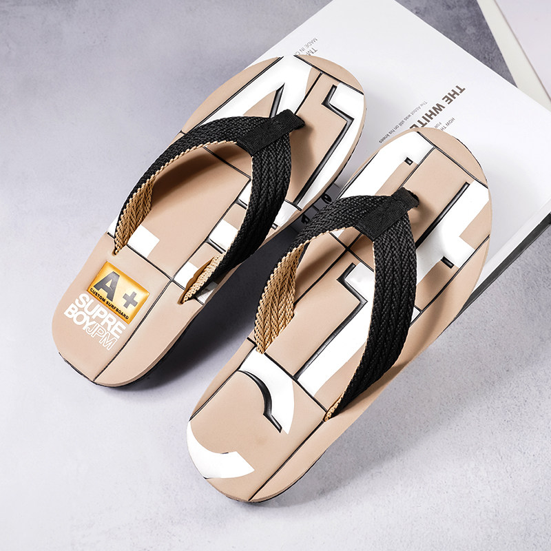 Herringbone drag Men Summer 2021 new men's trends 100 hitch fashion clip feet drag individuality non-slip beach outside wearing sandals