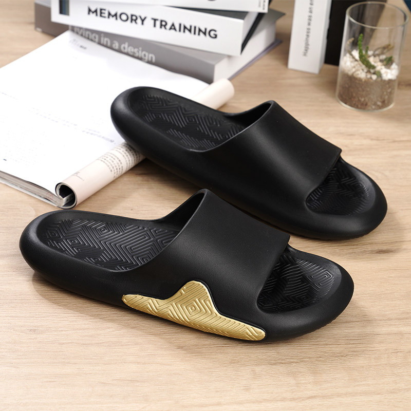 One word slippers 2021 new fashion outside wearing slippers male and summer personality anti - slippers outdoor sandals