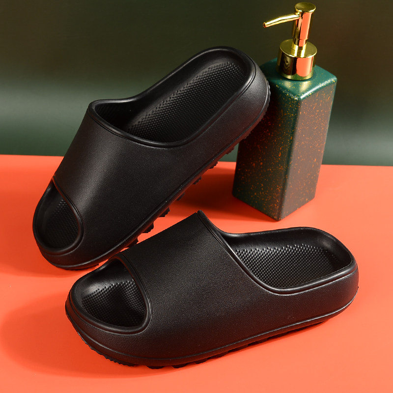 Thick solid slippers men 2020 new trend fashion home men indoor slip slip slip slip slip slip for home bath