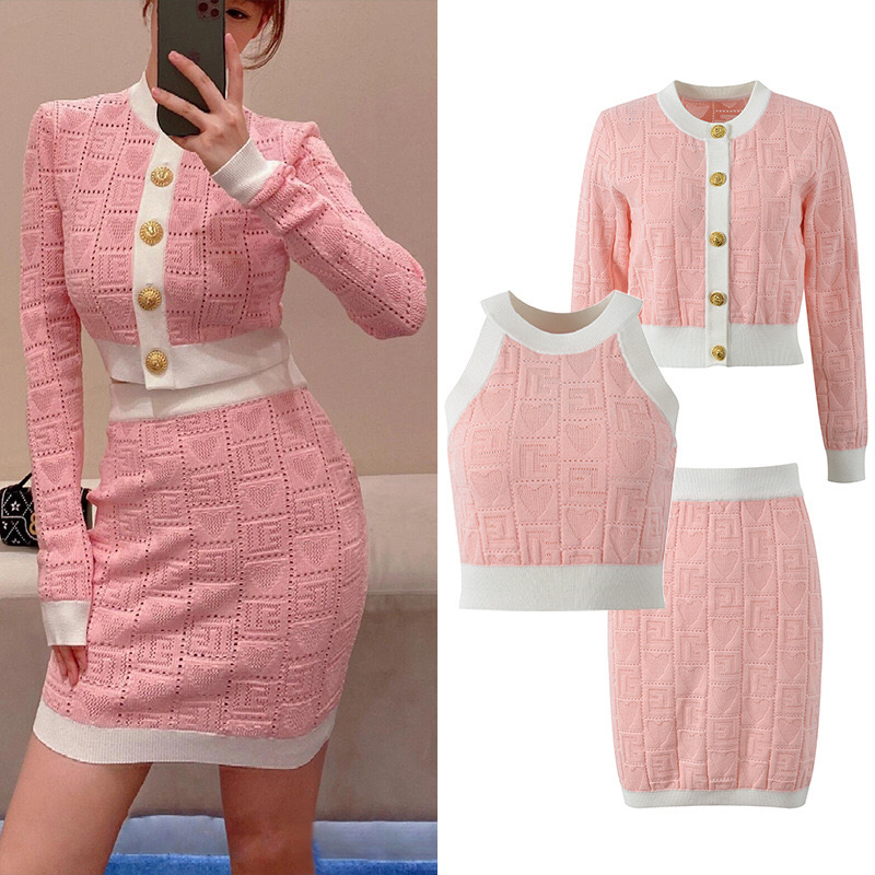 Effie Balmain Little Chanel Style Heart Hollow Knit Cardigan 2025 New Product Socialite Elegant Vest Skirt