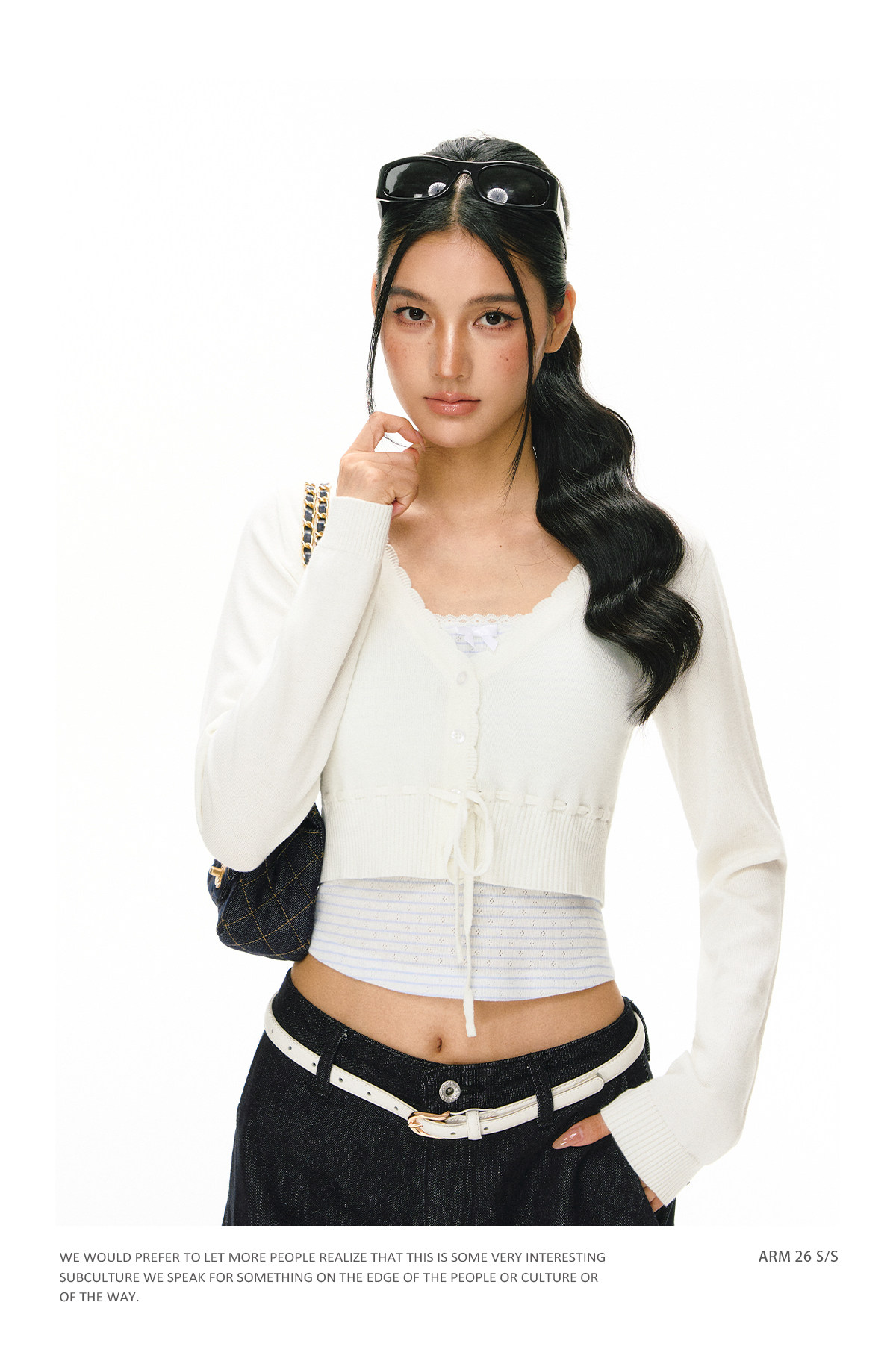 ARISEISM White V-Neck Long-Sleeve Cropped Cardigan