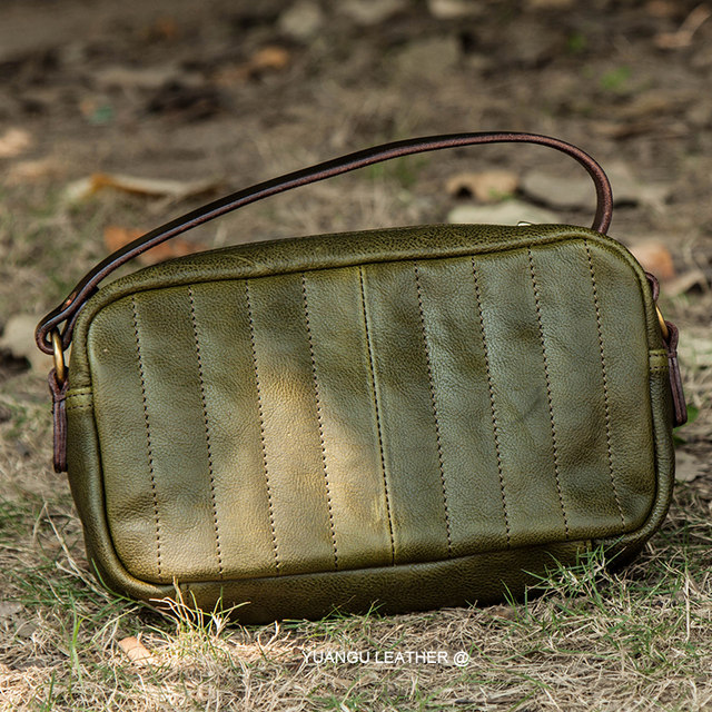 ຜັກ tanned ຫນັງ replica paratrooper multifunctional retro ຫນັງແທ້ cowhide ລົດຈັກຜູ້ຊາຍເດີນທາງນອກ shoulder crossbody ຖົງຫນ້າເອິກ