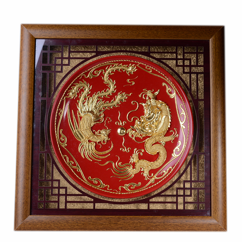 Really sheng Chinese red paint line carve longfeng during the quotation hang dish decorate wall creative home sitting room ceramics handicraft