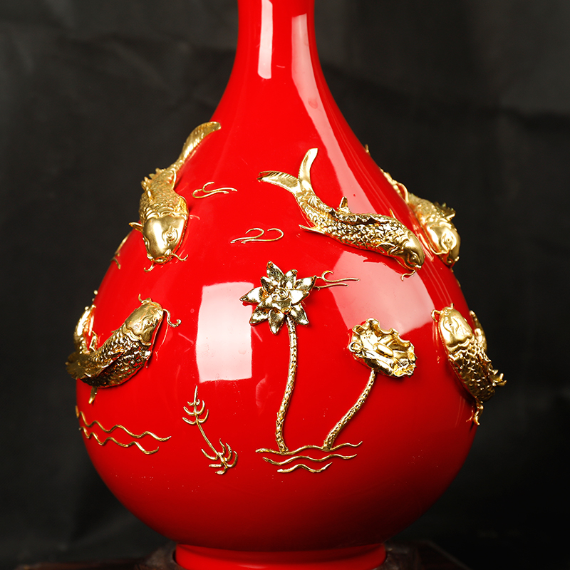Really sheng dehua Chinese red porcelain paint line carve patterns or designs on woodwork bottle ceramic handicraft furnishing articles every year wining don 't move