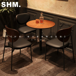 American Western Restaurant Music Dining Bar Table and Chair Combination Retro Style Simple Meal Cafe Bar Bistro Chair Commercial