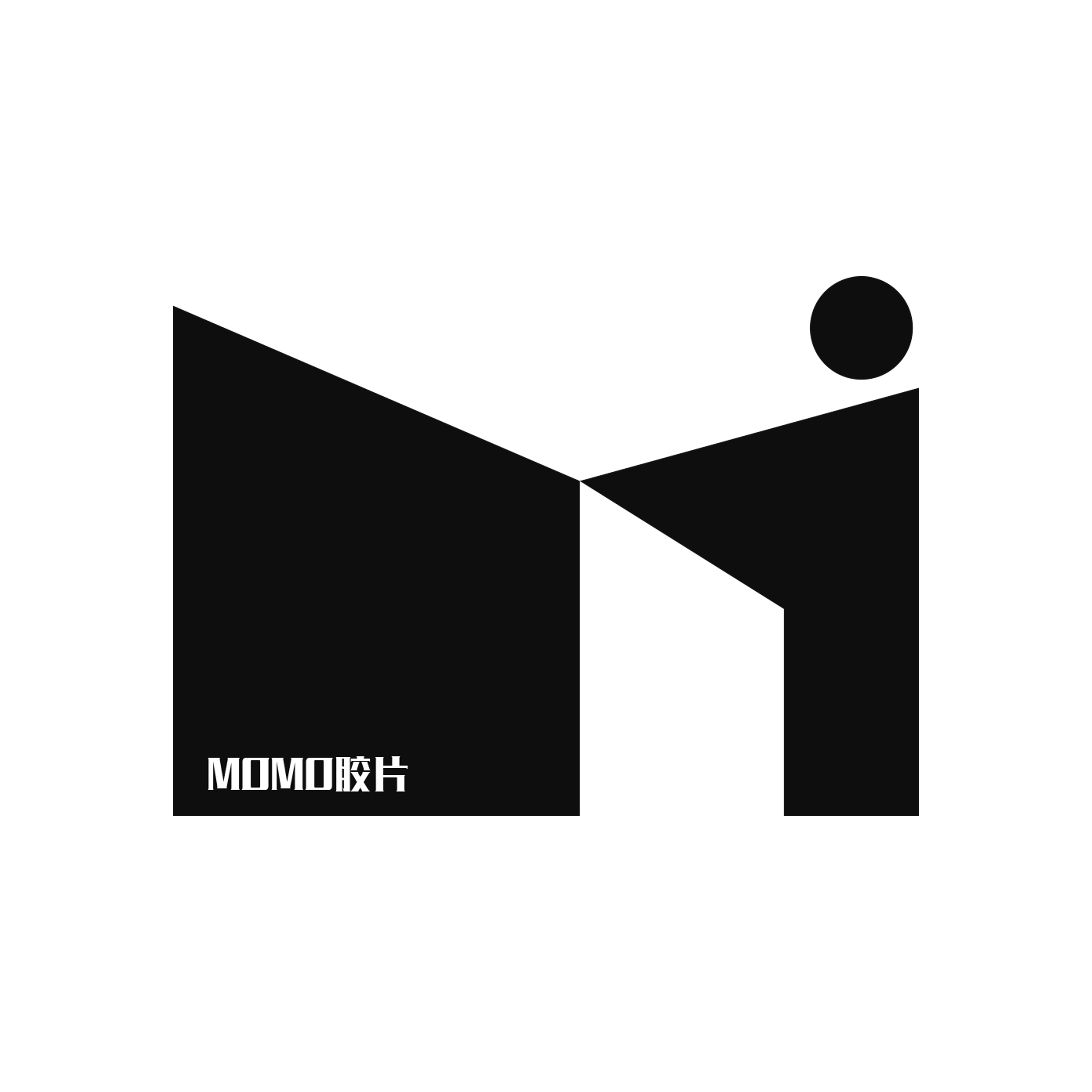 momo胶片社的LOGO