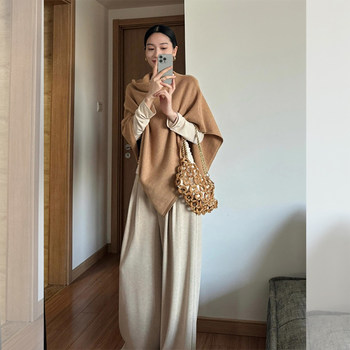 Early Autumn Outfit: Korean Style, Lazy and Elegant, Super Pretty Cape Sweater for Women, Outerwear Shawl, Very Nice Top