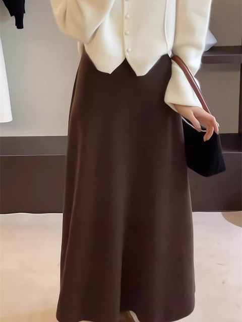 Autumn and Winter Thick Wool Knitted Skirt for Women, High-Waisted, Slimming A-Line Skirt, Elegant Umbrella Skirt, Long Skirt for Petite Women