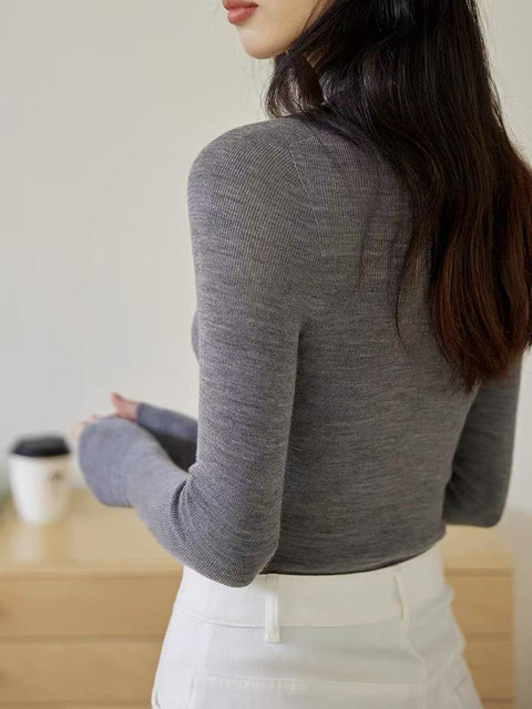 Autumn and Winter Half-Turtleneck Seamless Slim-Fit Knitted Base Shirt for Women, Close-Fitting Wool Sweater, Inner Layer Sweater with a High-End Feel