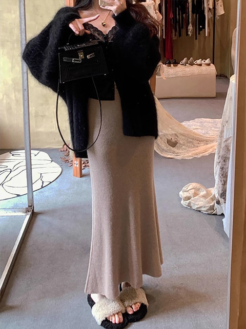 French Style Gentle Cashmere Knitted Skirt for Women, Autumn and Winter Long Skirt, Fishtail Skirt, Elegant High-Waisted Slimming Hip-Hugging Skirt