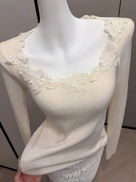 Gentle Lace Patchwork Slim-Fit Knit Sweater for Women, 2026 New Spring Style, Perfect as an Inner Layer, Stunningly Beautiful Top
