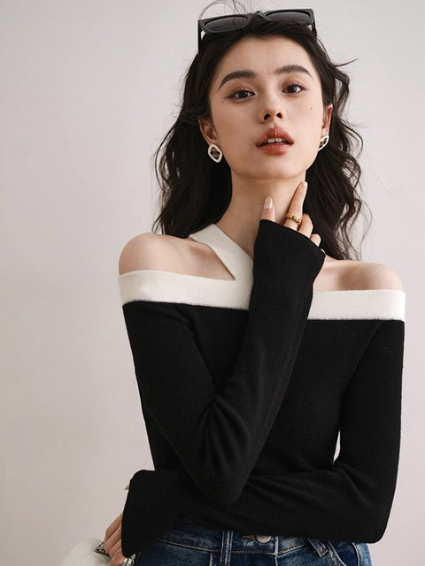 Autumn and Winter French-Style Off-Shoulder Color-Block Wool Knit Sweater for Women, High-End Base Sweater, Halter Neck, Off-Shoulder, Elegant Top